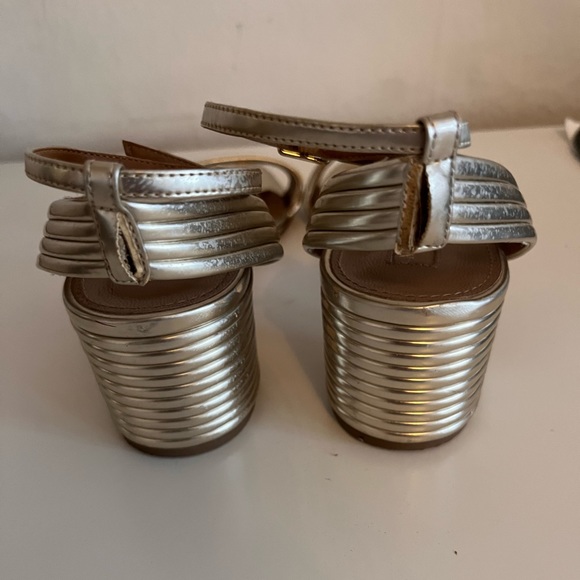 Aquazzura Sundance Leather Sandal, Gold, Size 36.5 - Picture 5 of 9